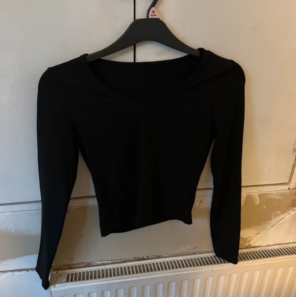 SHEIN Tops - Black Long Sleeve Top